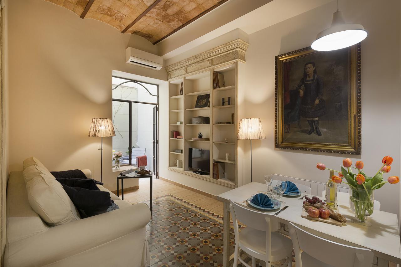 Palace Gracia Nextdoor Barcelona Exteriör bild